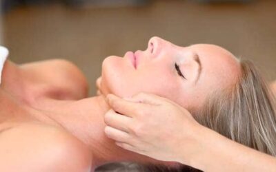 ¿Qué es y cuáles son los beneficios del masaje craneal?